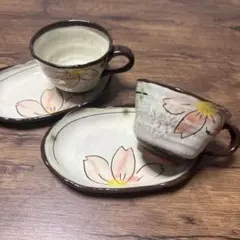 手作り風　さくら柄　ティーカップ&ソーサー　和柄食器　陶器　陶芸　和食器