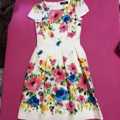 23SS✨️未使用に近い美品✨️エムズグレイシー 花瓶柄プリント