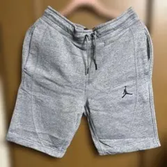 美品Jordan グレー ショートパンツ