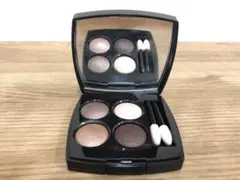 シャネル レ キャトル オンブル 226 ティセ リボリ アイシャドウ