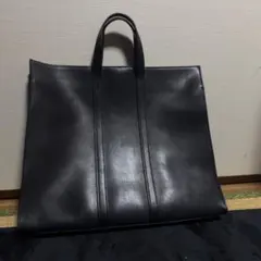 【10/10〜13限定値下】Firsthandブラックレザー ヘルメットバッグ 10/10〜13限定値下】Firsthandブラックレザー ヘルメットバッグ - メルカリ