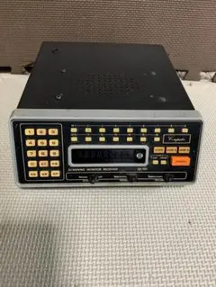 シトロエン2cv純正ラジオ - メルカリ