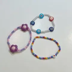 ビーズブレスレット　ハンドメイド　アクセサリー