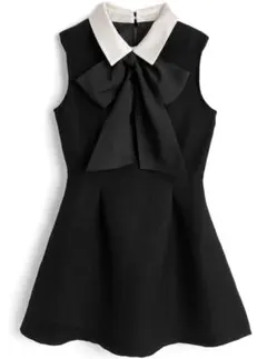 ノースリーブ ブラックドレス リボン付き