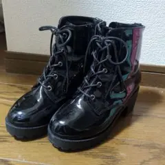 ブーツ　22センチ