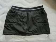 中綿入りゴルフスカート