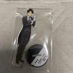 進撃の巨人　リヴァイ　アクリルスタンド　スーパーホテル