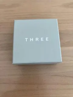 THREE ファインドユアシークレットナンバーボックスX02のサムネイル