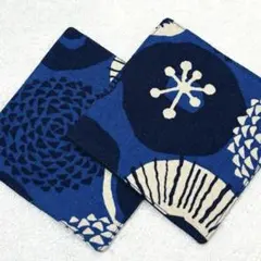 ハンドメイド　コースター２枚セット　北欧　和花柄　ブルー