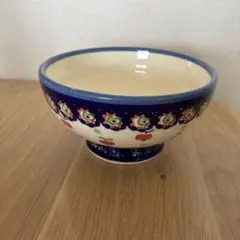 ヴィンテージ　 ポーランド食器・WIZA社製 青い縁取りの花・リンゴ柄陶器ボウルのサムネイル