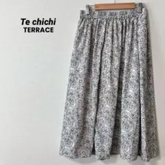 テチチテラス ホワイト 花柄 フレアスカート ロング モノトーン 上品 フリー