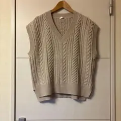 グラシア　ベスト　Ｍ　１回着用美品！