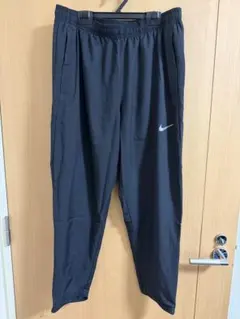 Nike ドライフィット　チャレンジャーウーブンパンツDD4895-010