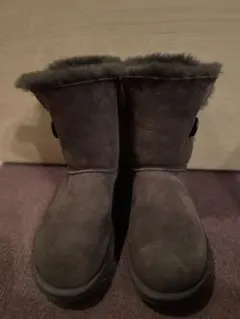 UGG アグ ムートンブーツ ベイリーボタン