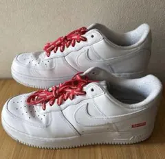 【美品】Nike Air Force 1 ホワイト Supremeスニーカー