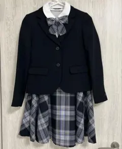 女の子 入学式スーツ　4点セット　卒業式　140cm 150cm 組曲 卒服