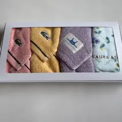 新品　LACOSTE LAURA ASHLEY ハンカチ 4枚セットのサムネイル