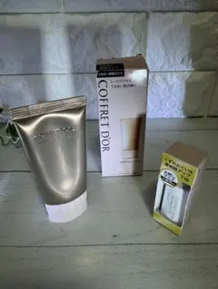 新品サンプル付きCOFFRET D'OR モイスチャーグロウベースUV 30g