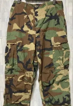 放出品　米軍実物　85年度　ウッドランドカモ　迷彩　S-L コンバット　BDU