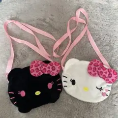 ハローキティ　ぬいぐるみポシェット