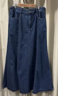 【ジーユー】GU ライトデニムフレアマキシスカート/XL