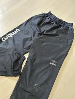 umbro ナイロンパンツ 150cm