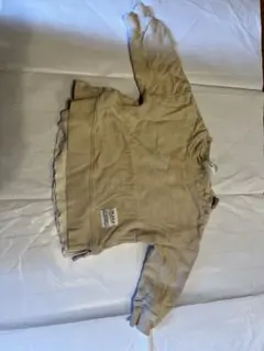 ベージュ 長袖 トレーナー