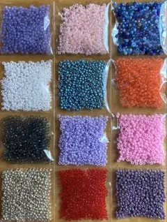 丸小ビーズ　１２袋セット④