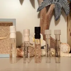 香水サンプル5点セット　1ml3点 2ml 2点のサムネイル