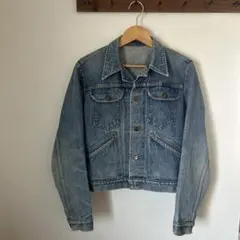 Item thumbnail for item 469ab865-2a1f-4ab4-a3f7-cba1752a254a