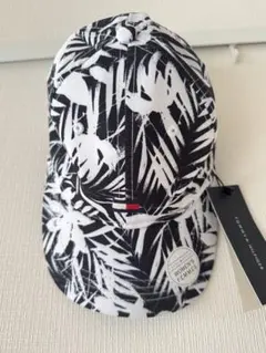 TOMMY HILFIGER パーム柄 キャップ 帽子　新品のサムネイル