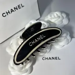 CHANEL☆ノベルティヘアクリップ新品新作 - メルカリ