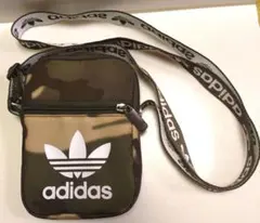 adidas　ミニショルダー　迷彩