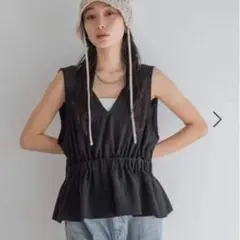 チェックジャガードペプラムベスト　グレー系その他