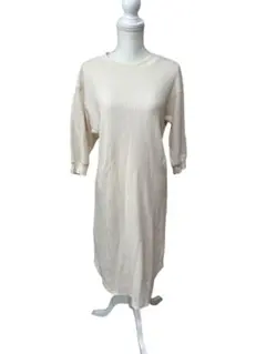 美品❗️【UNIQLO】ユニクロ アイボリー長袖リブ編みロングニットワンピース S