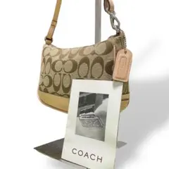 美品　COACH コーチ　アクセサリーポーチ　シグネチャー　ベージュ　6094
