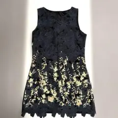 花柄　ノースリーブワンピース
