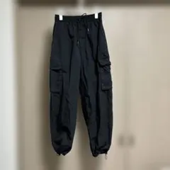 gu カーゴパンツ