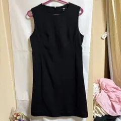 ブラック ノースリーブ ワンピース