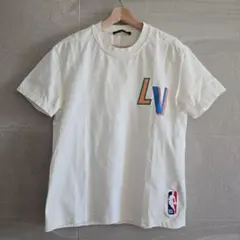 ルイヴィトン×NBA コレクション 21AW BACK LETTER Tシャツのサムネイル