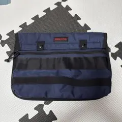 ブリーフィングクラッチバッグネイビー
