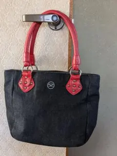 サボイ　黒と赤のデニムトートバッグのサムネイル