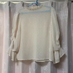 NICE CLAUP 5分丈ブラウス ベージュ