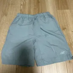 ハーフパンツ　130㎝　ニューバランス