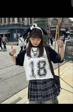 WudgeboyラグランTシャツ 18 ナンバリング ホワイト ブラックのサムネイル