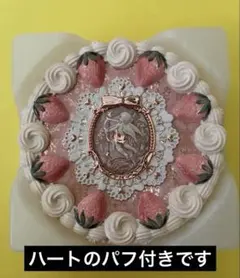 Flower Knows Strawberryフェイスパウダーのサムネイル