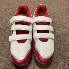 adidas トレーニングシューズ ホワイト/レッド
