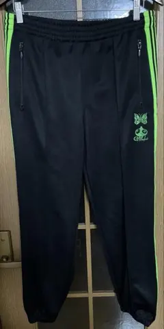 【新品未使用】Needles トラックパンツ M セカオワFukaseさん着用 フカセ率いるエンド・オブ・ザ・ワールドxニードルズの新作が