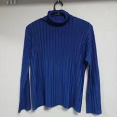 PLEATS PLEASE イッセイミヤケ ハイネック トップス ブルー
