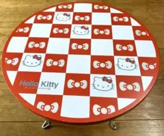ハローキティ ミニテーブルりんご型 - メルカリ